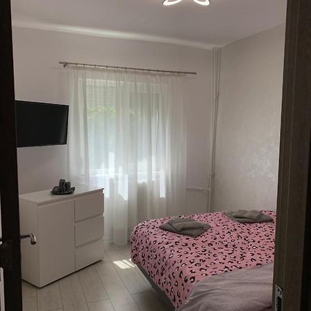 Apartament Regim Hotelier Oradea Eksteriør bilde