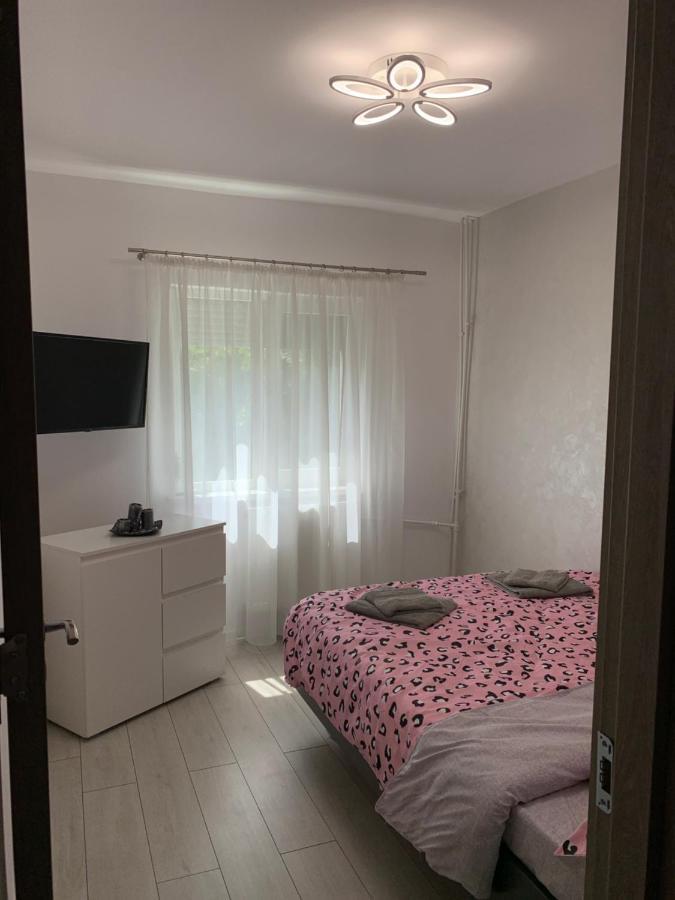 Apartament Regim Hotelier Oradea Eksteriør bilde
