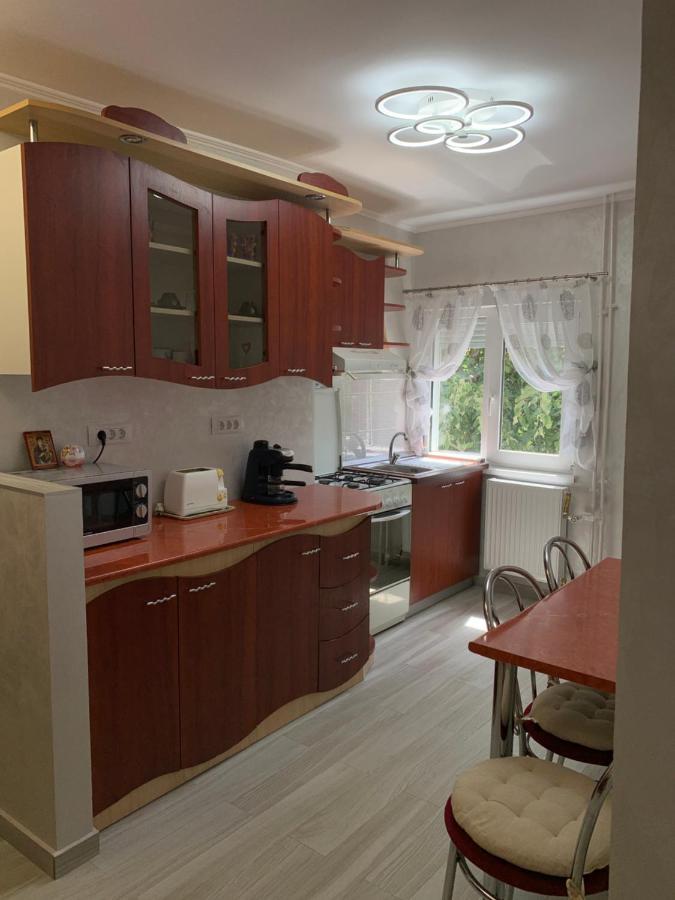 Apartament Regim Hotelier Oradea Eksteriør bilde