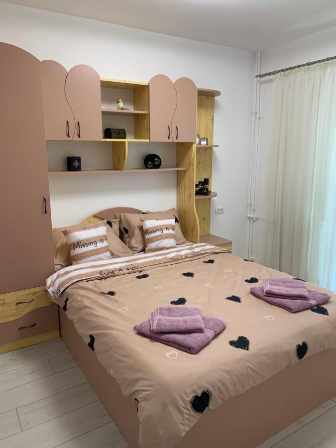 Apartament Regim Hotelier Oradea Eksteriør bilde